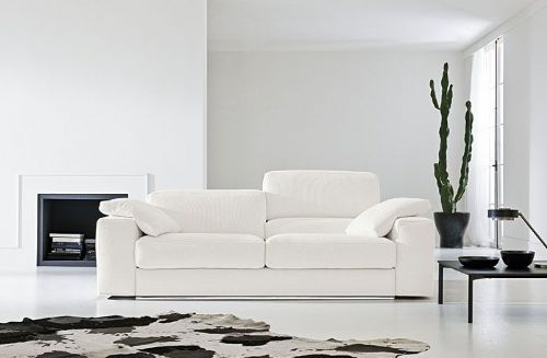 DIVANI